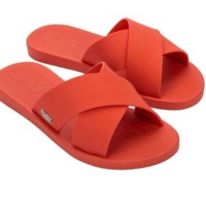 MELISSA SUN CITY WALK AD
Melissa Panama Red Slide Sandals size 37